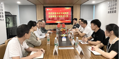 喜訊！聚橋文創(chuàng)特邀省委黨校段華明教授、華南農(nóng)業(yè)大學(xué)王建教授出任文化戰(zhàn)略顧問(wèn) 喜訊！聚橋文創(chuàng)特邀省委黨校段華明教授、華南農(nóng)業(yè)大學(xué)王建教授出任文化戰(zhàn)略顧問(wèn)